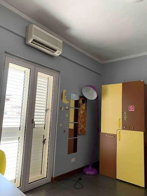 Apartment Appartamento Attico 7Piano. Palermo Italy